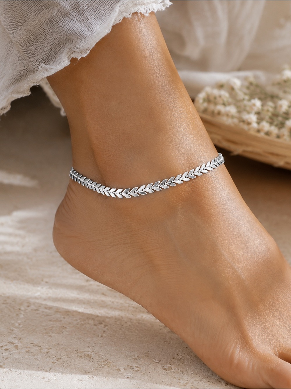 Silver Laurel Leaf Victory Anklet